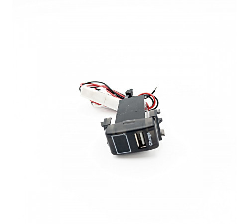 USB разъем в штатную заглушку NISSAN / 1 порт з/у + вольтметр 17-306